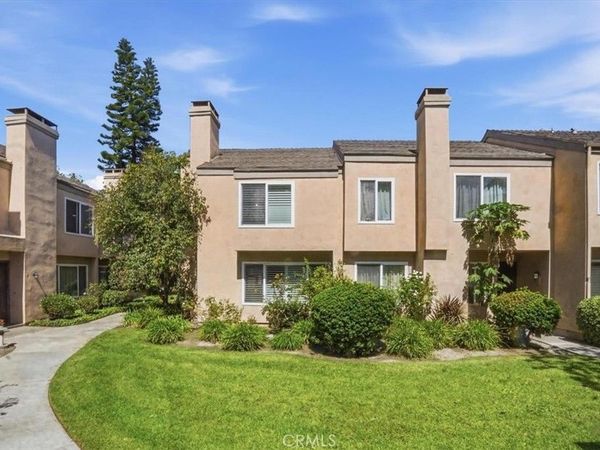 101 W Riverdale, Orange, CA 92865