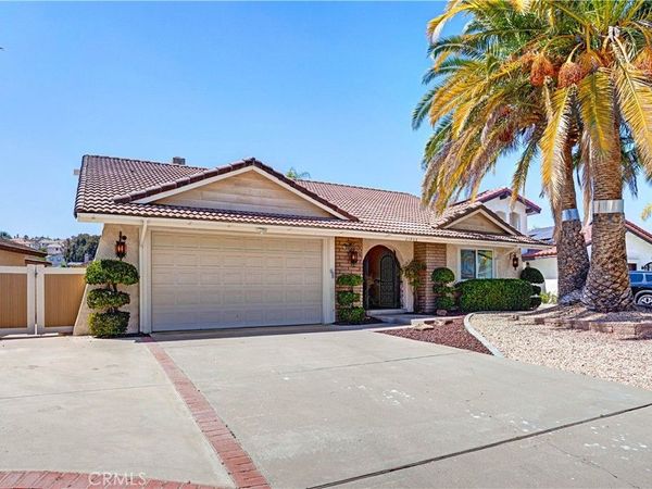 21903 Strawberry, Canyon Lake, CA 92587