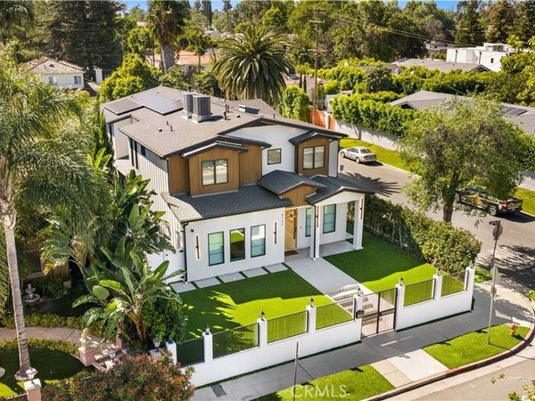 4765 Lemona Avenue, Sherman Oaks, CA 91403