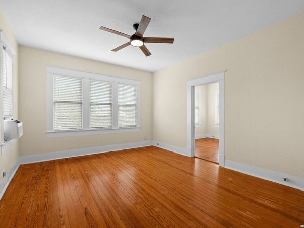 217 Castillo Ave, Unit 3, San Antonio, TX 78210