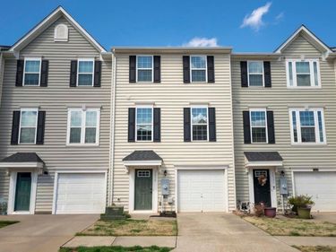 2052 ELM TREE CT, Charlottesville, VA 22911