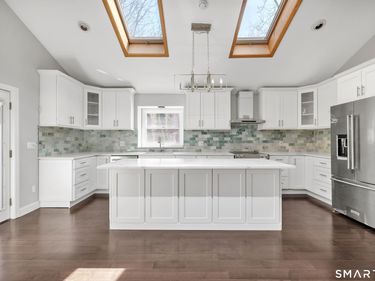 7 Saddle Ridge, New Milford, CT 06776