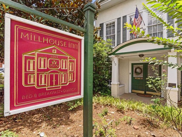 215 N Madison Street , Quincy, FL 32351