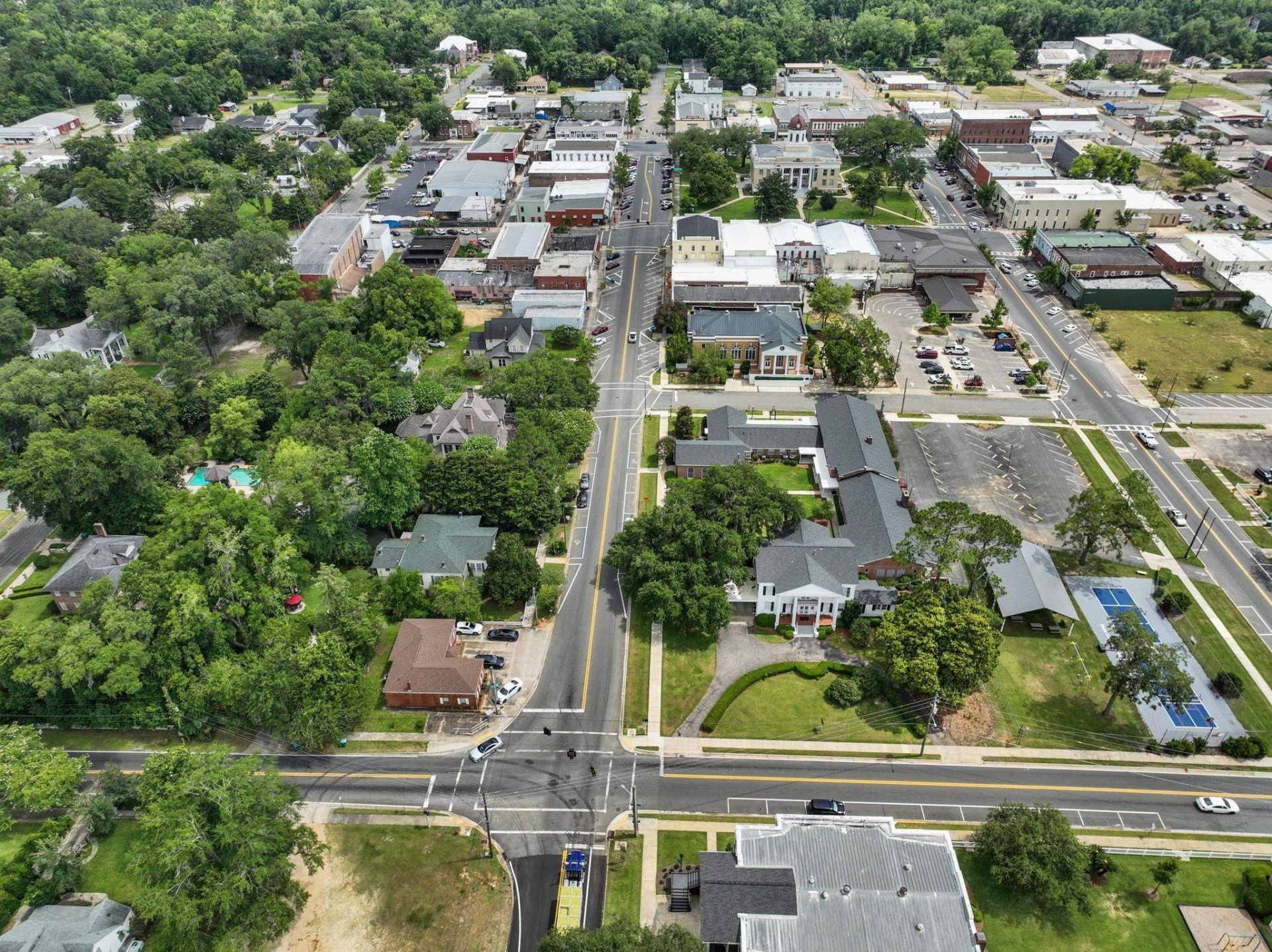 215 N Madison Street , Quincy, FL 32351 Photo