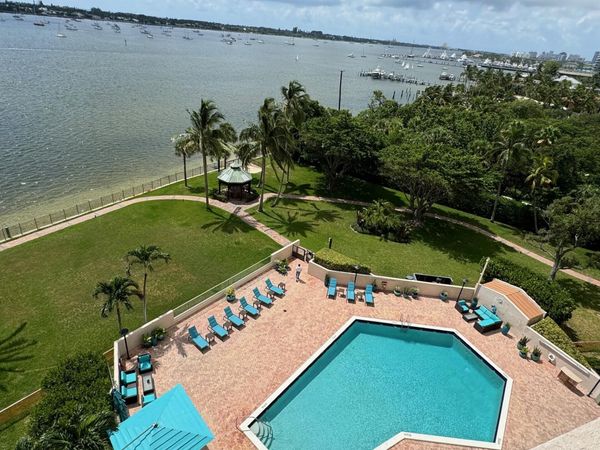 5200 N Flagler Drive, Unit 803, West Palm Beach, FL 33407