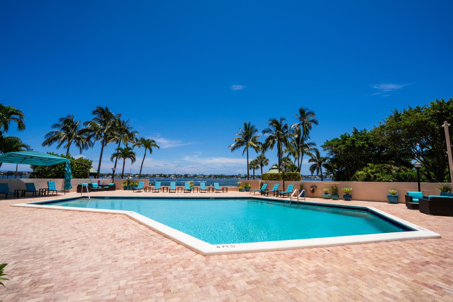 5200 N Flagler Drive, Unit 803, West Palm Beach, FL 33407 Photo