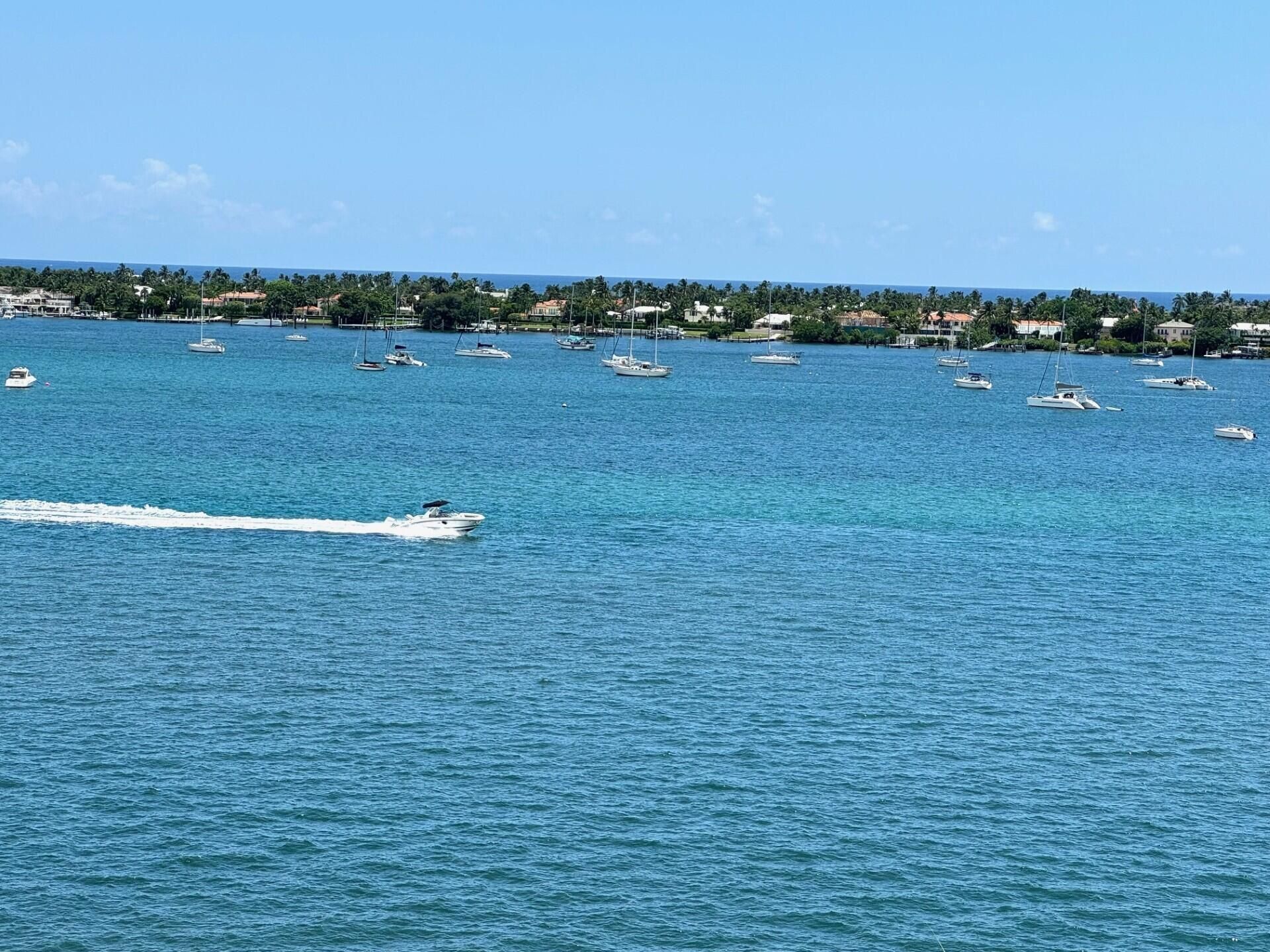 5200 N Flagler Drive, Unit 803, West Palm Beach, FL 33407 Photo