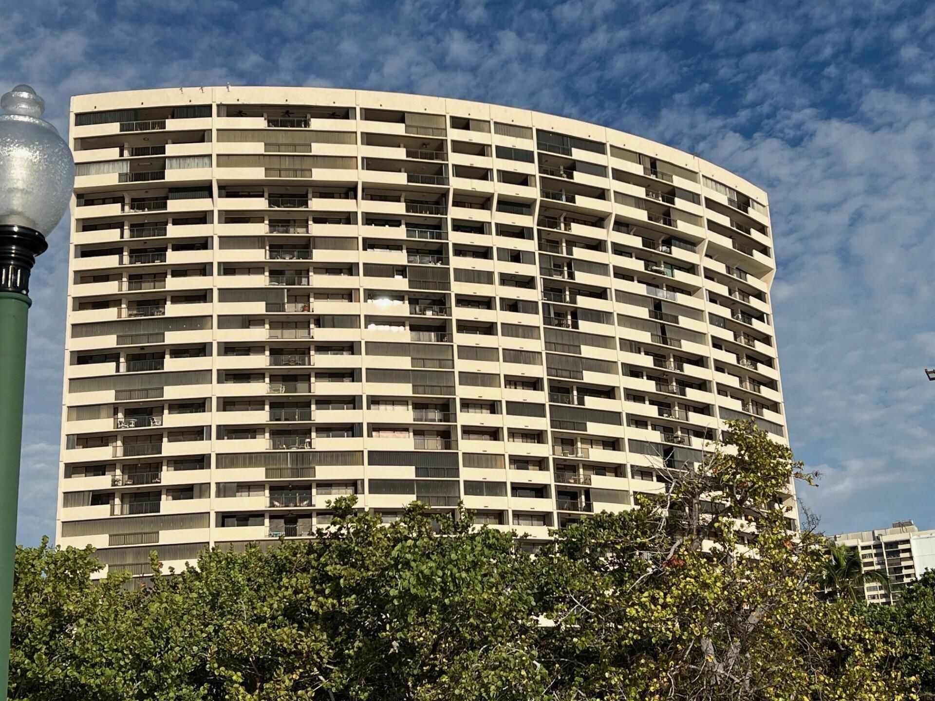 5200 N Flagler Drive, Unit 803, West Palm Beach, FL 33407 Photo