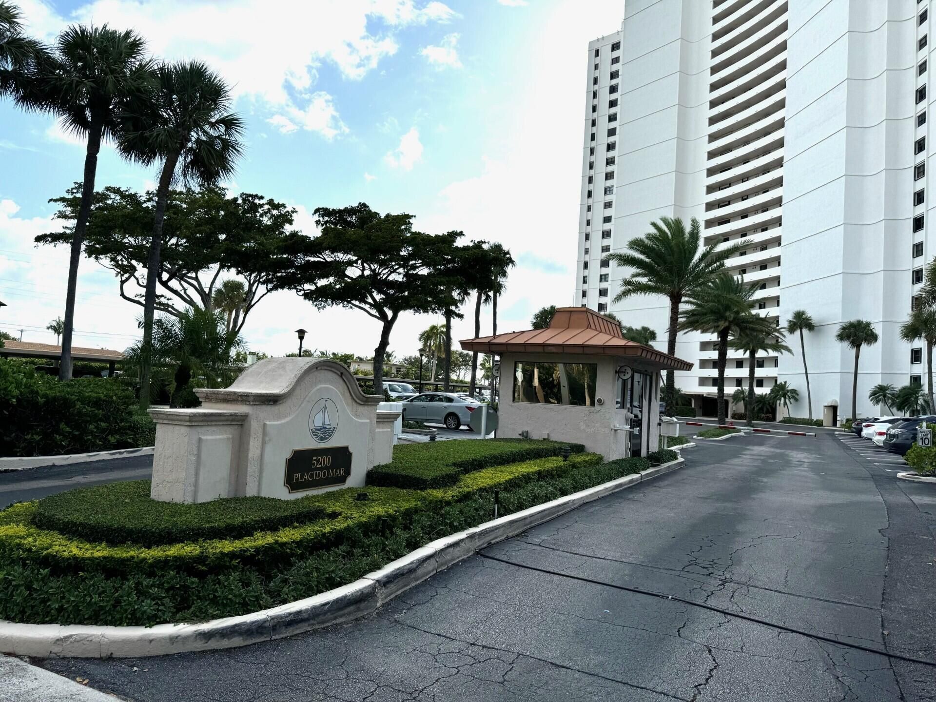 5200 N Flagler Drive, Unit 803, West Palm Beach, FL 33407 Photo