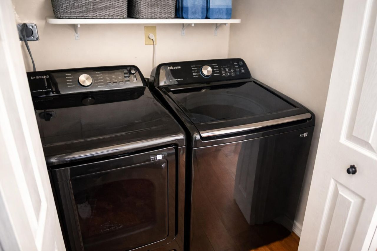 1260 SW Maplewood Drive, Port Saint Lucie, FL 34986 Photo