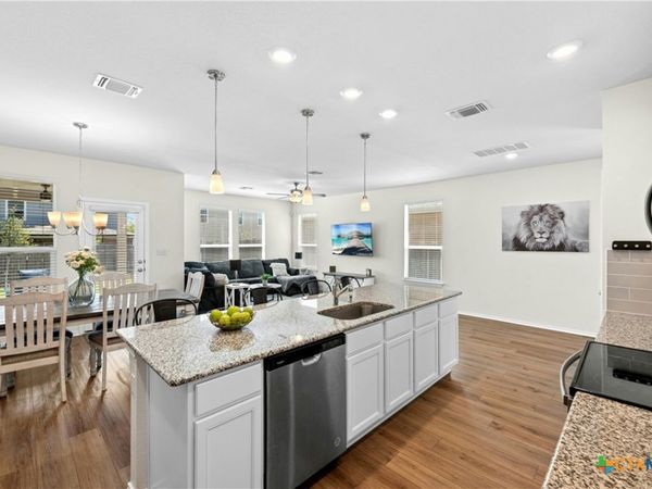 1124 Aronia Lane , Georgetown, TX 78626