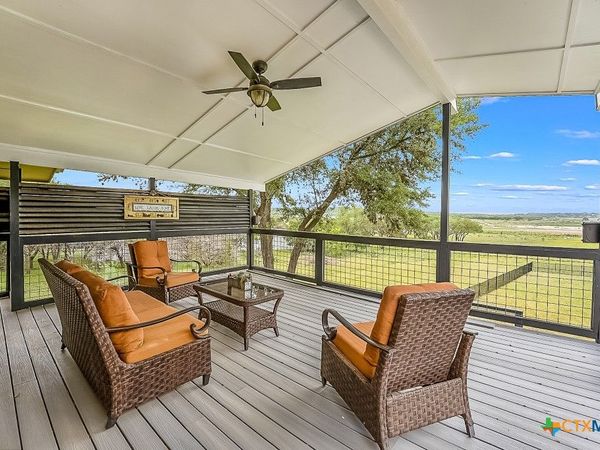 707 Park Shores, Canyon Lake, TX 78133