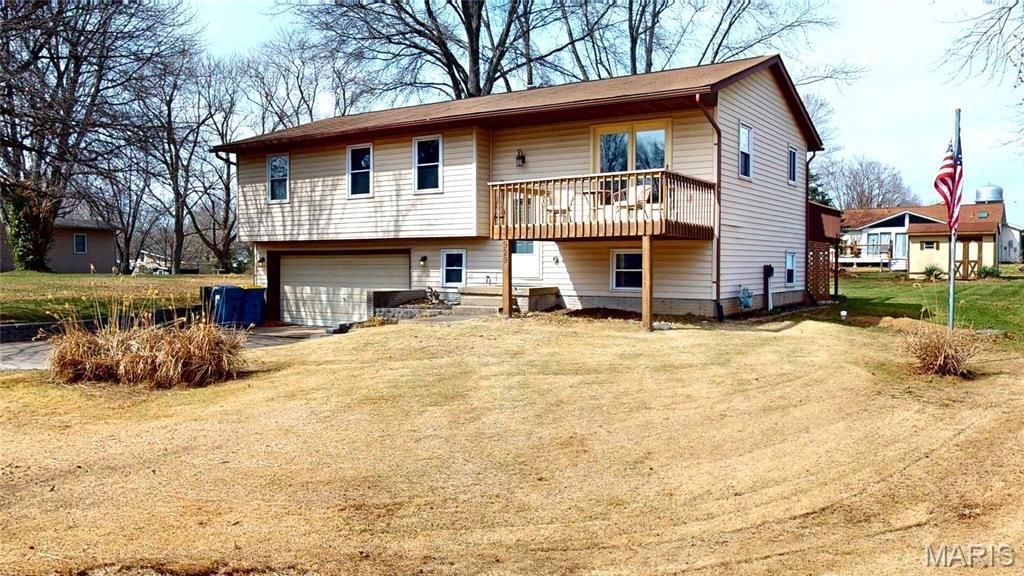 929 Holiday Point Parkway, Edwardsville, IL 62025 Main Photo