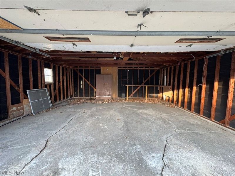 581 E 332nd Street, Eastlake, OH 44095 Photo 19