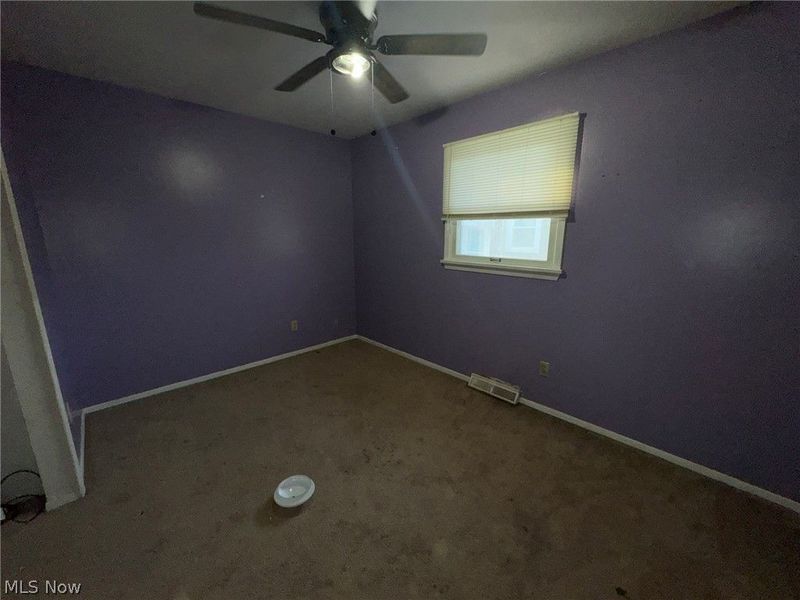 581 E 332nd Street, Eastlake, OH 44095 Photo 9