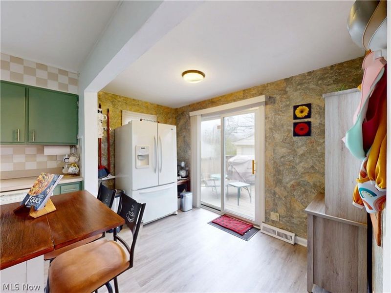 5162 Oakmont Drive, Lyndhurst, OH 44124 Photo 12