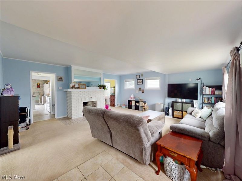 5162 Oakmont Drive, Lyndhurst, OH 44124 Photo 3