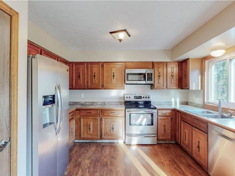 5225 Waterloo Road, Atwater, OH 44201 Photo 13