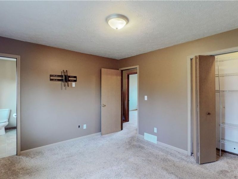 5225 Waterloo Road, Atwater, OH 44201 Photo 24