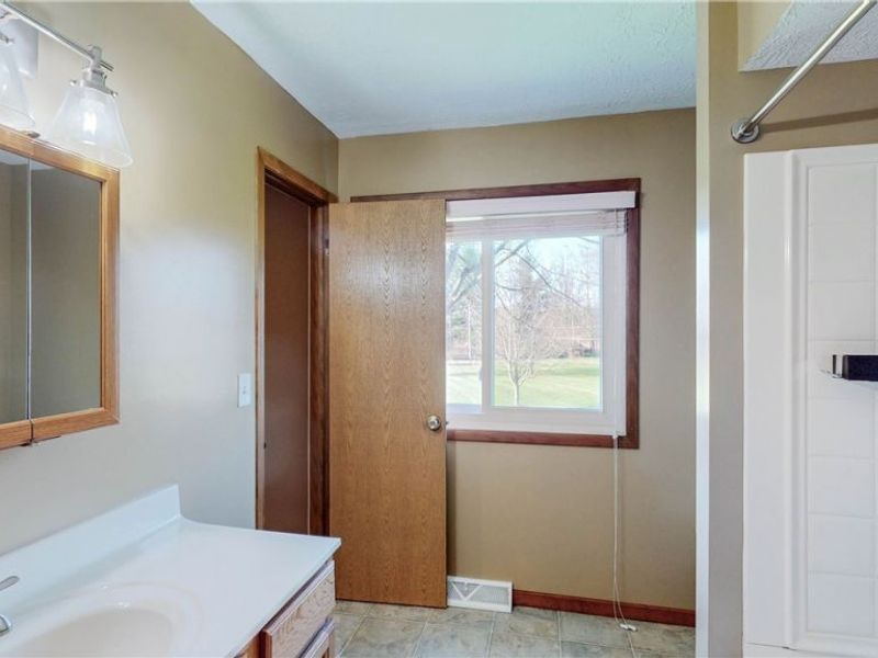 5225 Waterloo Road, Atwater, OH 44201 Photo 26