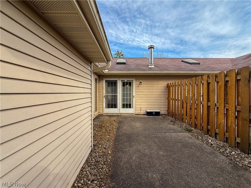 92 Sturbridge Drive, Medina, OH 44256 Photo 24