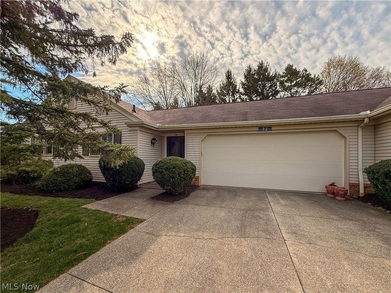 92 Sturbridge Drive, Medina, OH 44256 Photo 4