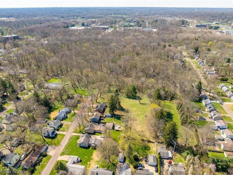 1521 Edgemoor Avenue, Akron, OH 44313 Photo 28