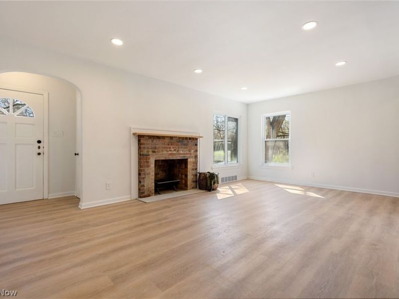 1521 Edgemoor Avenue, Akron, OH 44313 Photo 4