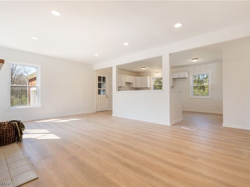 1521 Edgemoor Avenue, Akron, OH 44313 Photo 6