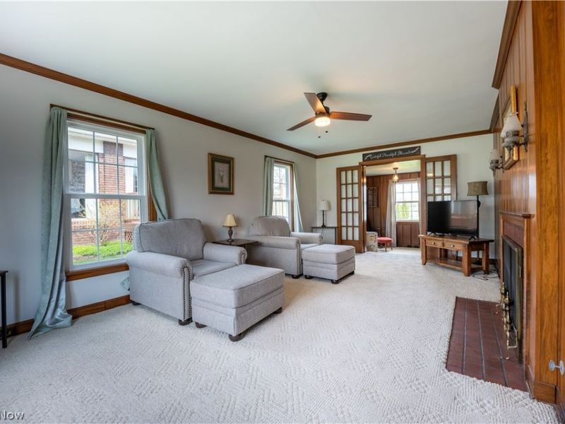 403 W Main Street, Sugarcreek, OH 44681 Photo 14