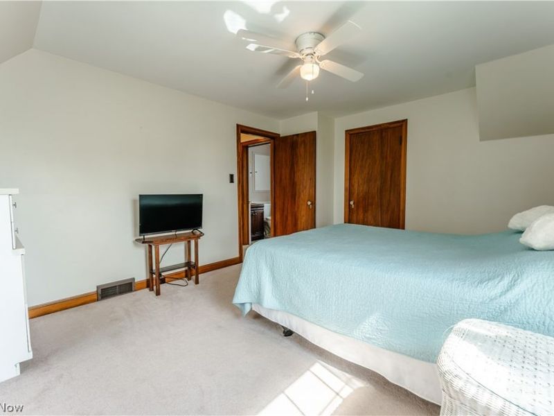 403 W Main Street, Sugarcreek, OH 44681 Photo 24