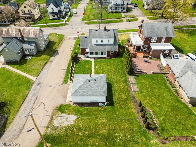 403 W Main Street, Sugarcreek, OH 44681 Photo 3