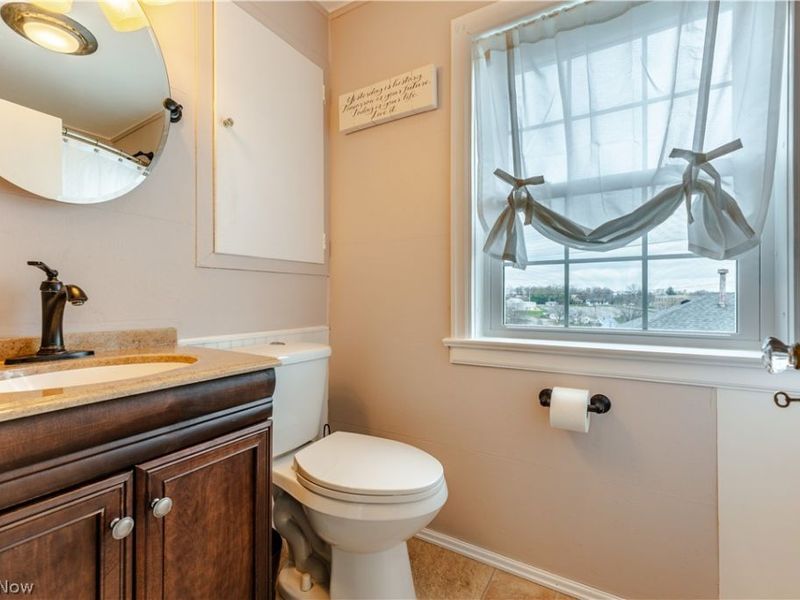 403 W Main Street, Sugarcreek, OH 44681 Photo 31