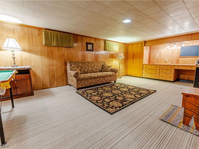 403 W Main Street, Sugarcreek, OH 44681 Photo 36