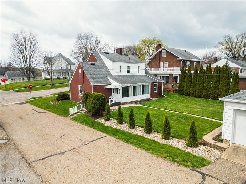 403 W Main Street, Sugarcreek, OH 44681 Photo 5