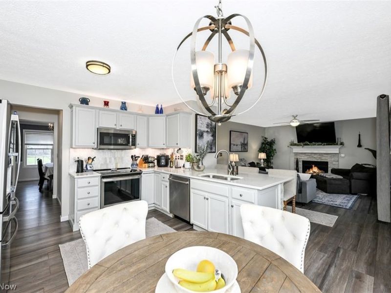 865 Holborn Road, Streetsboro, OH 44241 Photo 3