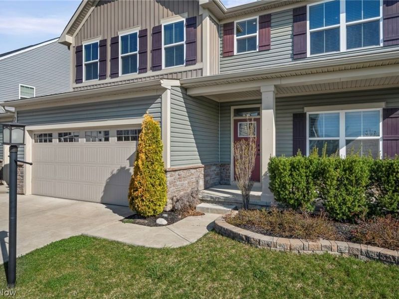 36590 Gladstone Mill Drive, North Ridgeville, OH 44039 Photo 4