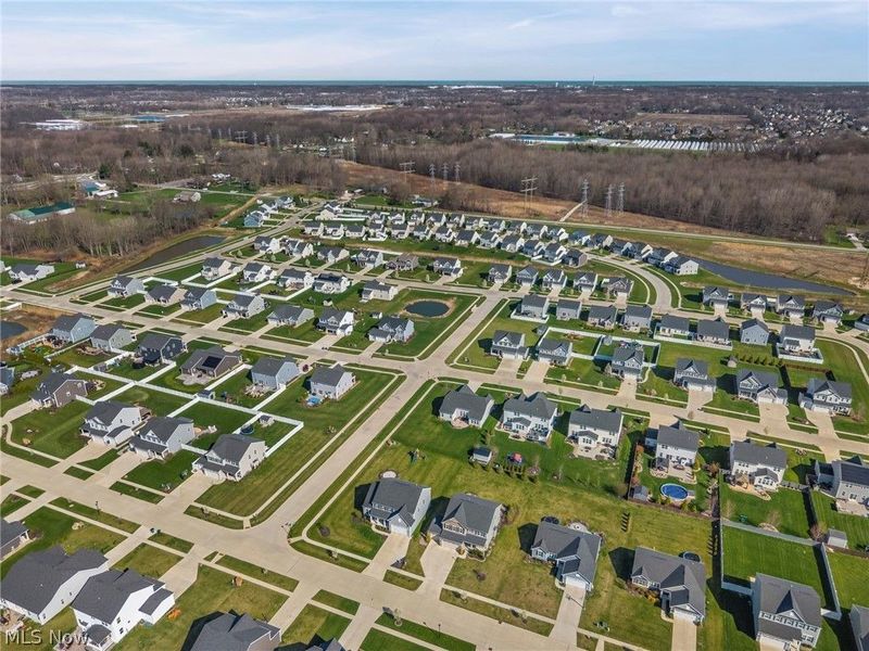 36590 Gladstone Mill Drive, North Ridgeville, OH 44039 Photo 48