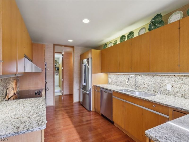 5200 Three Village Drive, Unit 1C, Lyndhurst, OH 44124 Photo 11