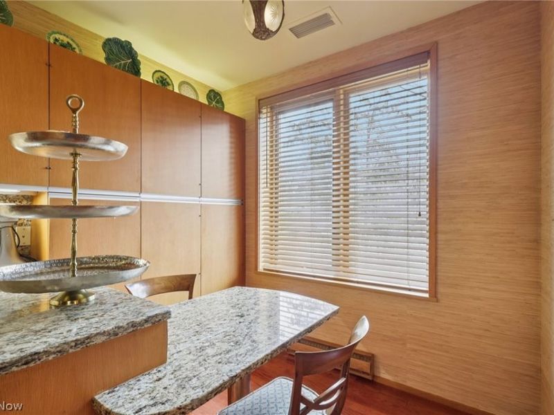 5200 Three Village Drive, Unit 1C, Lyndhurst, OH 44124 Photo 12