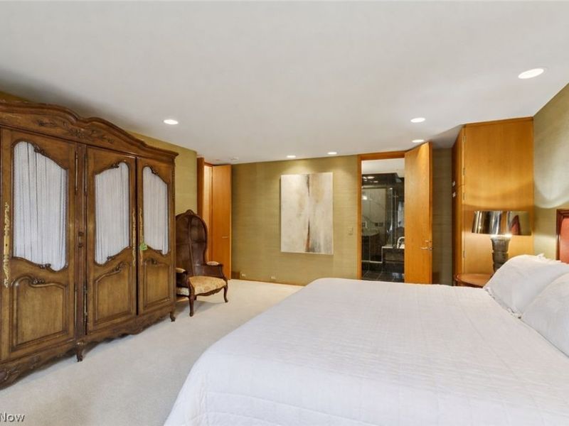 5200 Three Village Drive, Unit 1C, Lyndhurst, OH 44124 Photo 18