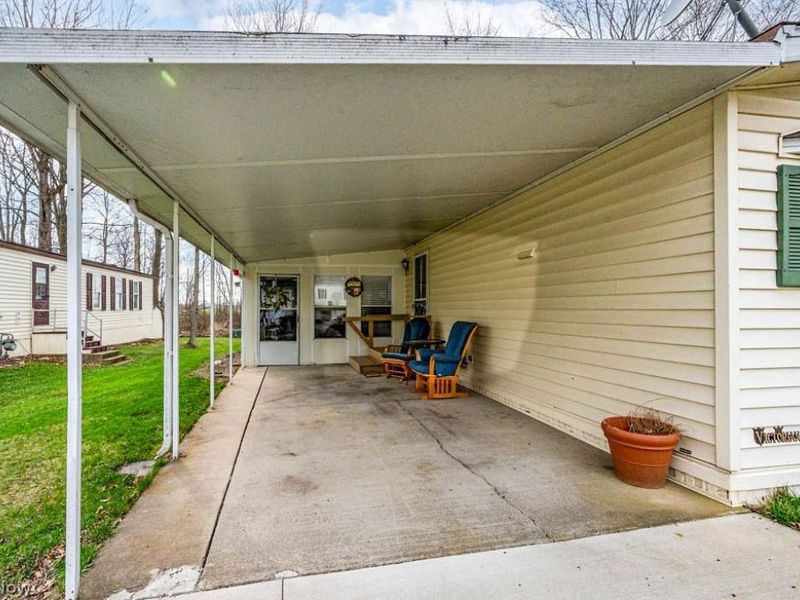 1229 Columbiana Lisbon Road, Unit 28, Columbiana, OH 44408 Photo 21