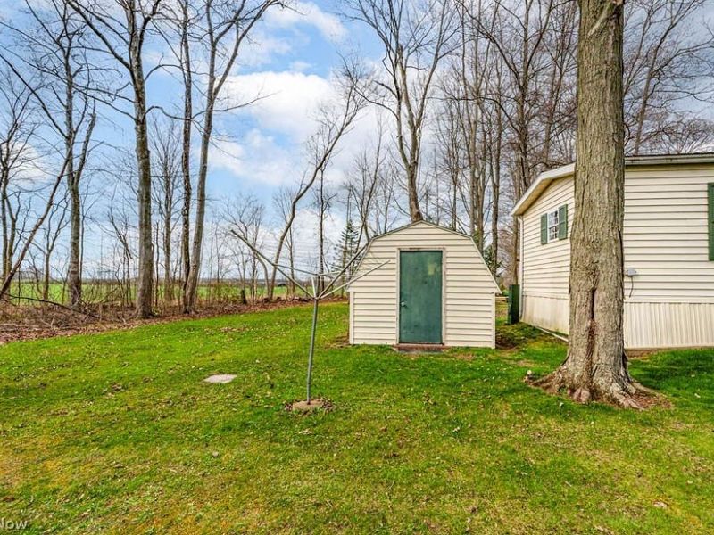 1229 Columbiana Lisbon Road, Unit 28, Columbiana, OH 44408 Photo 23