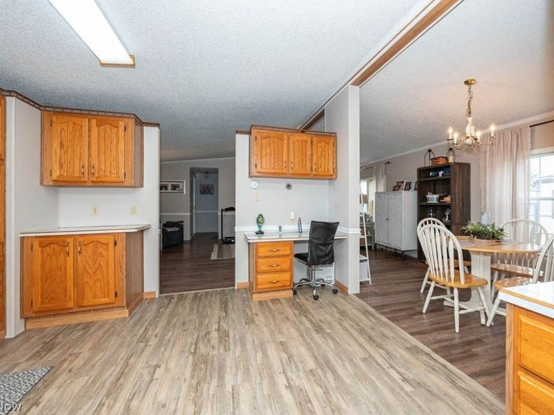 1229 Columbiana Lisbon Road, Unit 28, Columbiana, OH 44408 Photo 5