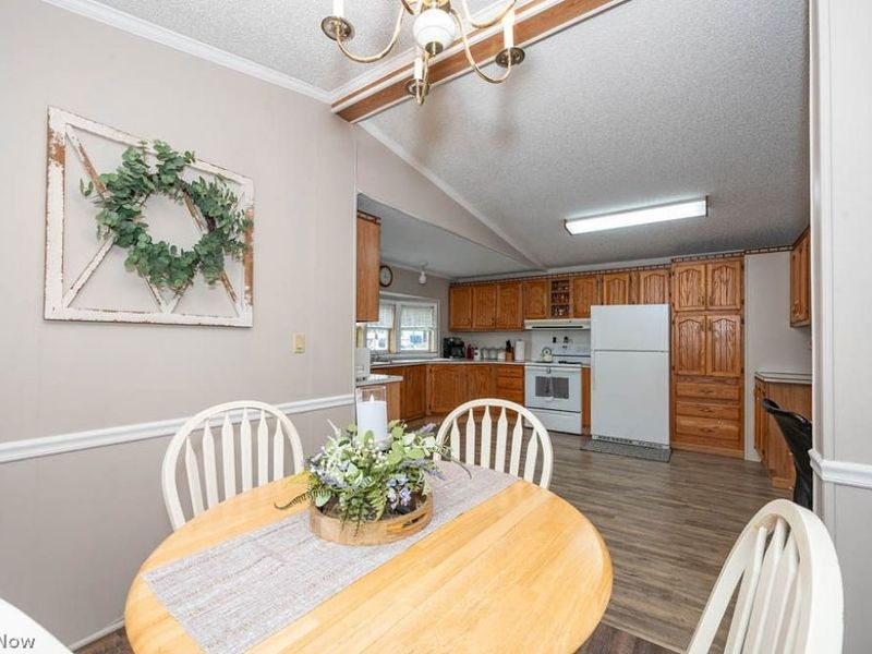 1229 Columbiana Lisbon Road, Unit 28, Columbiana, OH 44408 Photo 8