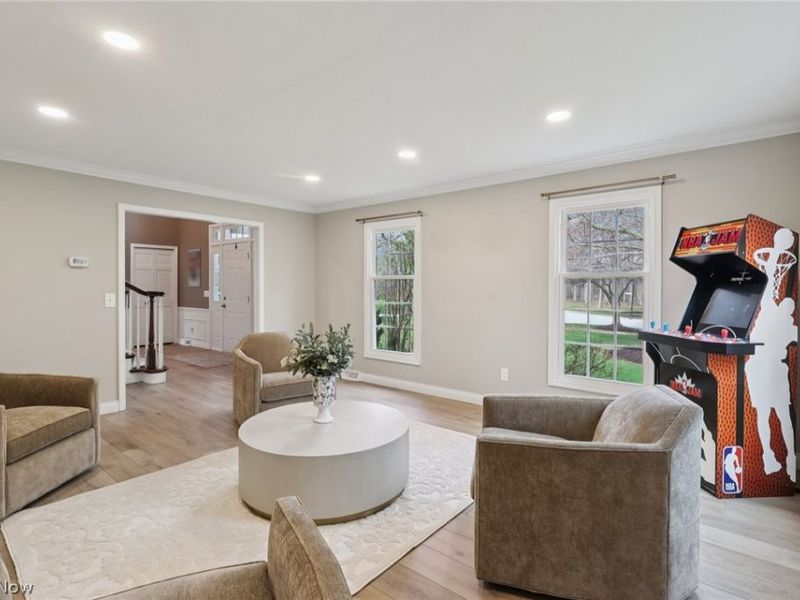 57 Fairfax Drive, Chagrin Falls, OH 44022 Photo 3