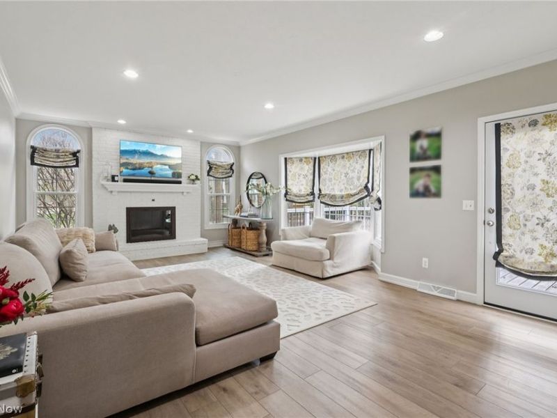 57 Fairfax Drive, Chagrin Falls, OH 44022 Photo 7