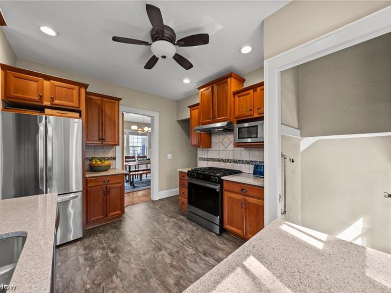 2212 Delaware Drive, Cleveland Heights, OH 44106 Photo 17