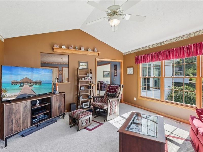 119 Cedar Glen, Chardon, OH 44024 Photo 12