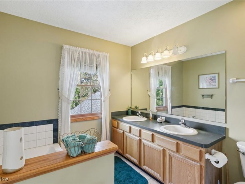 119 Cedar Glen, Chardon, OH 44024 Photo 26